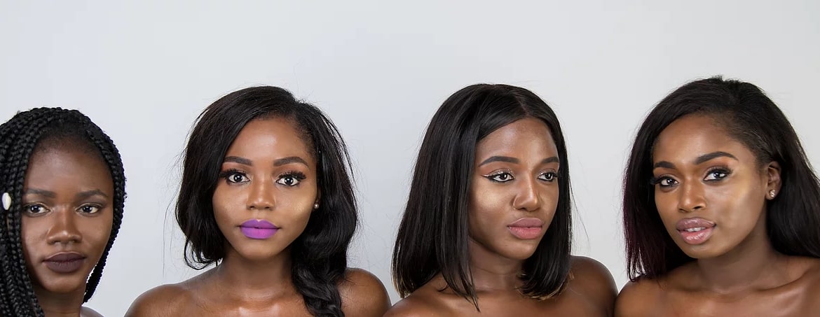 Beautiful young women with Kisiwe make-up